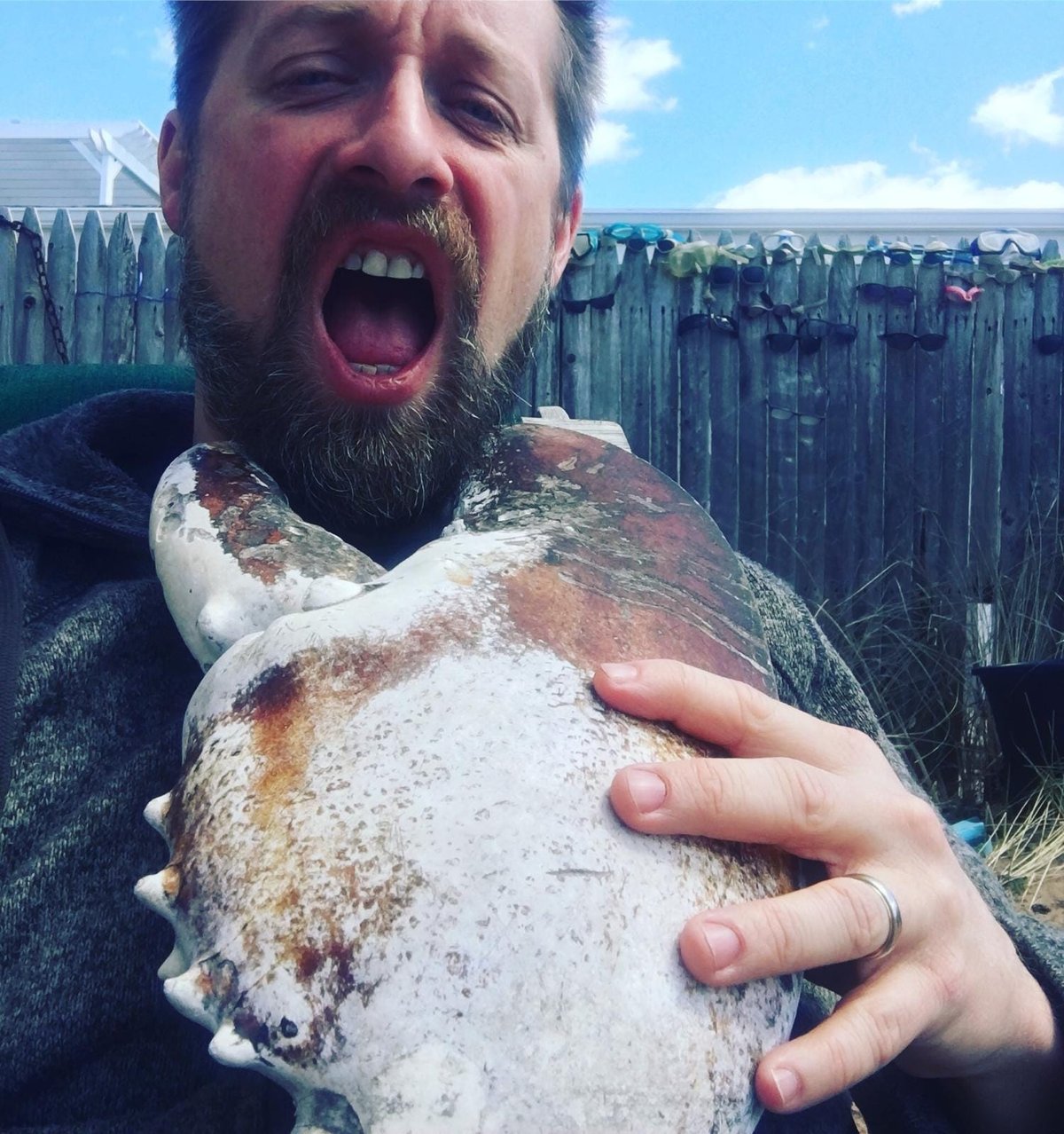 Knowing When to Leave